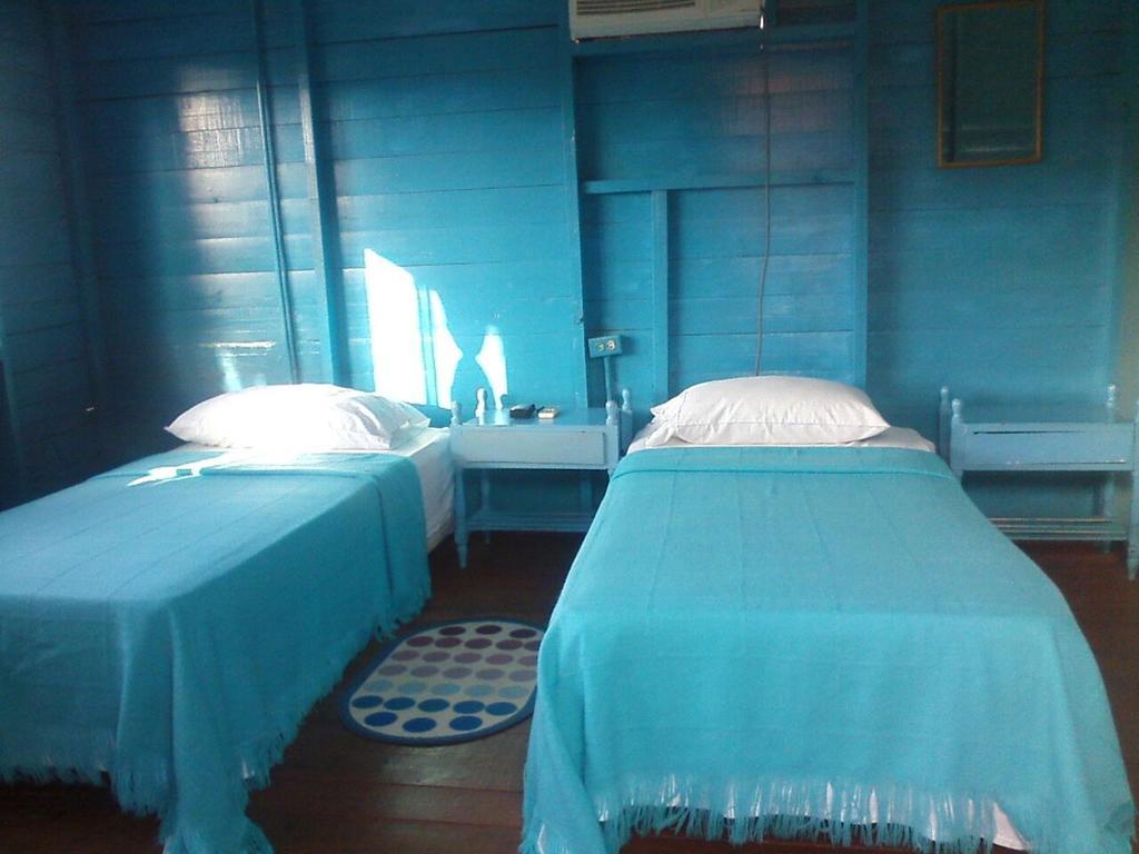 Hotel Flemming Tree Providencia Island Buitenkant foto